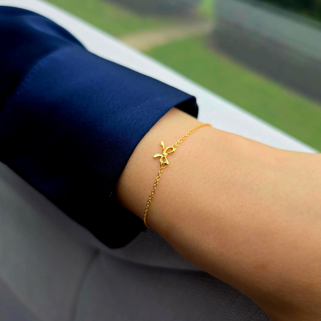 Dainty Bow Tie Bowknot Gold Plated Charm Bracelet