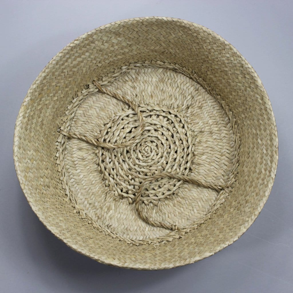 Hoa - Folding Beige Seagrass Belly Picnic Basket