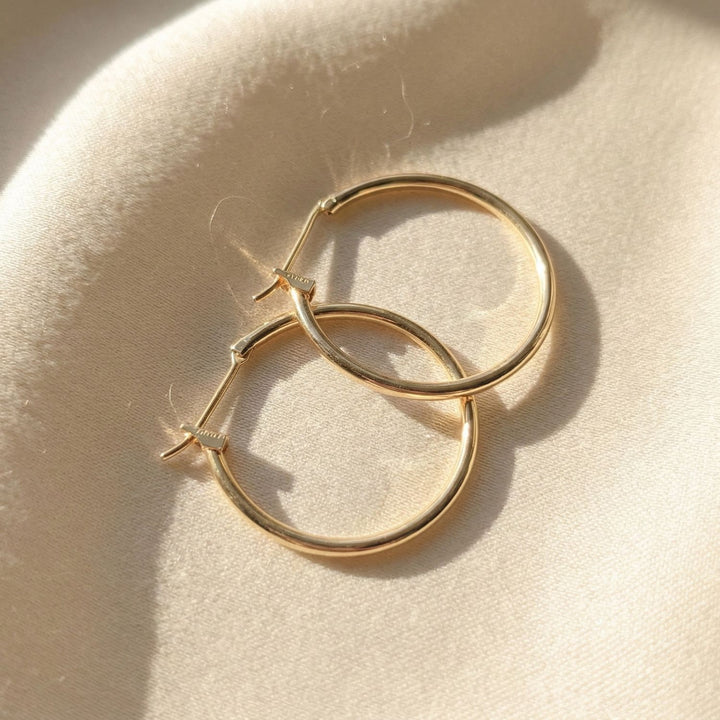 Stylish 25mm Round Gold Plated Hoop Earrings