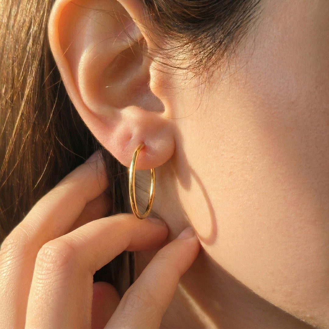 Stylish 25mm Round Gold Plated Hoop Earrings