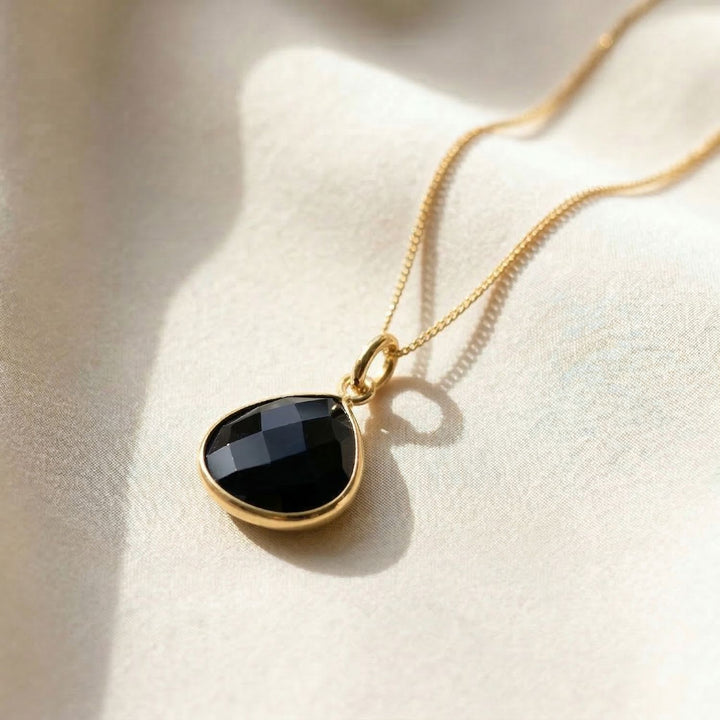 18ct Gold Plated Black Onyx Gemstone Pendant Necklace