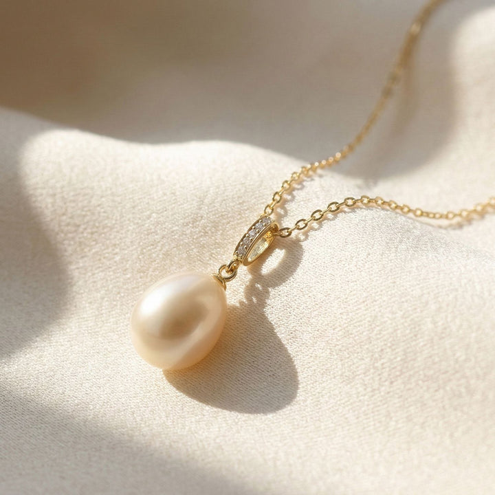 Dainty Peal Pendant Gold Plated Necklace