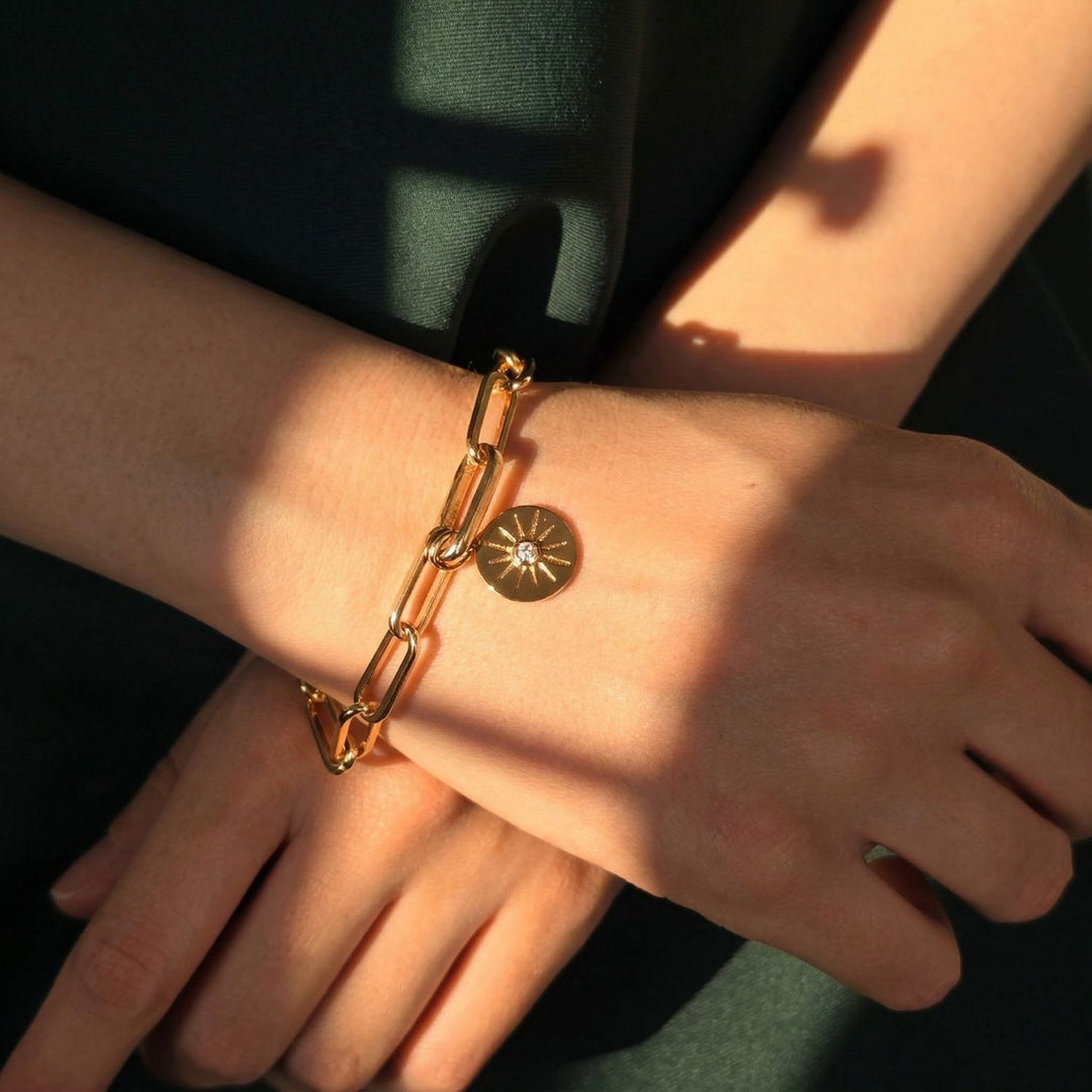 18ct Gold Vermeil Plated Magic Link Charm Bracelet