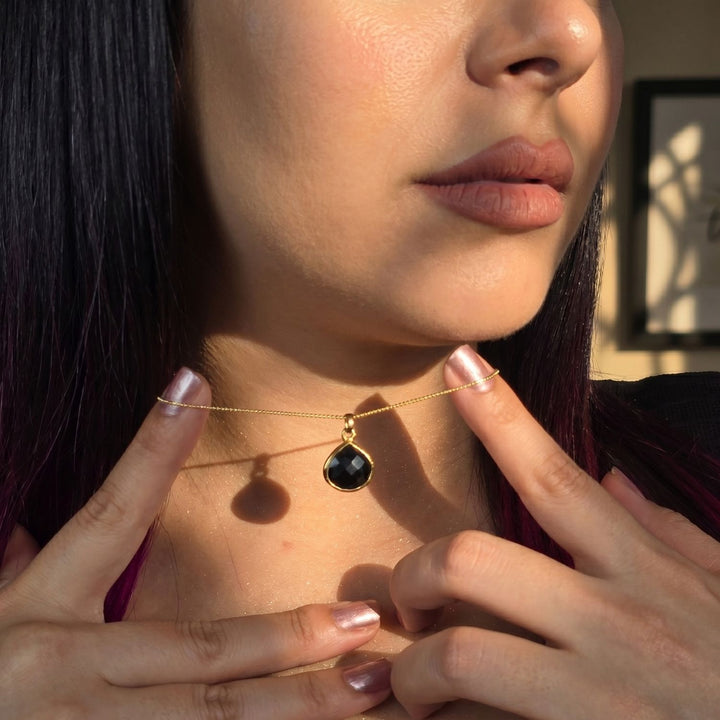 18ct Gold Plated Black Onyx Gemstone Pendant Necklace