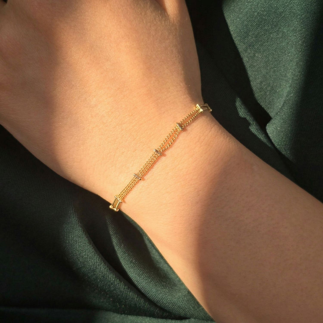 18ct Gold Plated Bar Curb Chain Bracelet