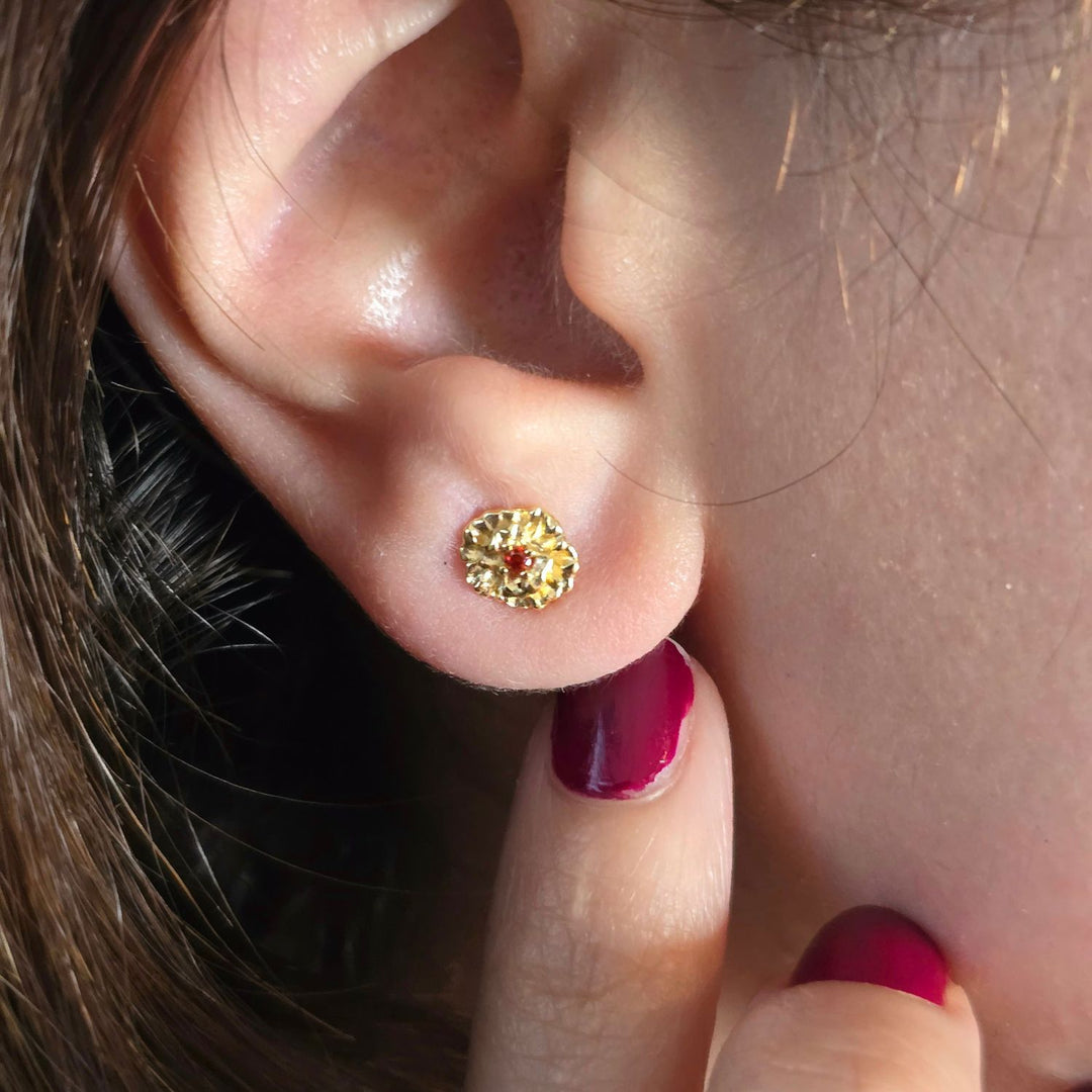 Garnet January Birthstone Carnation Birthflower Gold Plated Stud Earrings