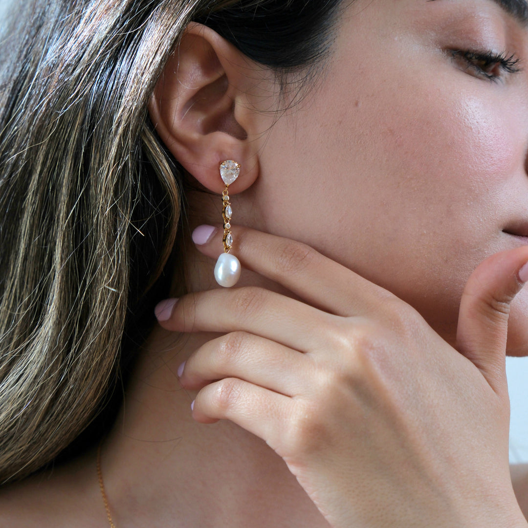 Elegant Baroque Pearl Gold Plated Dangle Drop Earrings