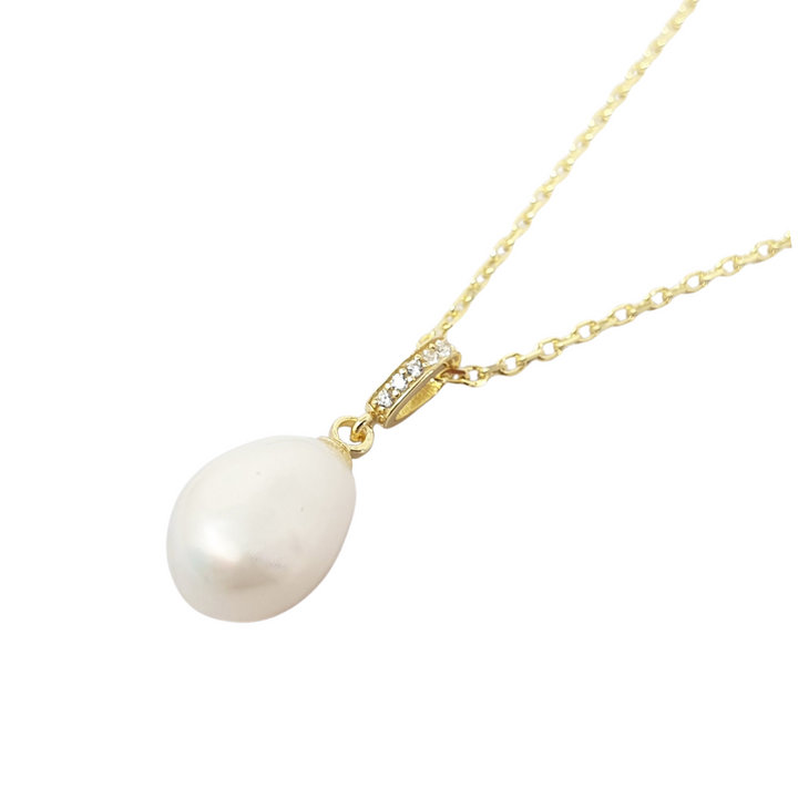 Dainty Peal Pendant Gold Plated Necklace