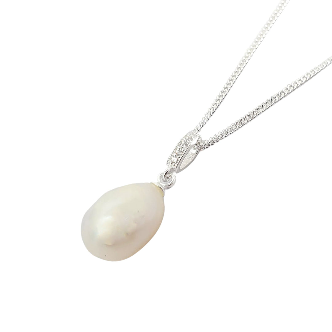 Dainty Peal Pendant Sterling Silver Necklace