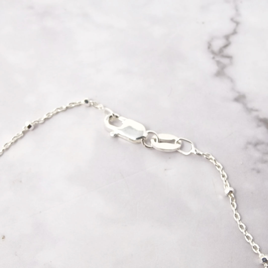 vSterling Silver Raw Peridot Crystal Bracelet