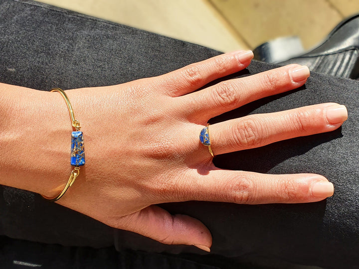Gold vermeil half moon copper lapis lazuli ring. September birthstone ring.