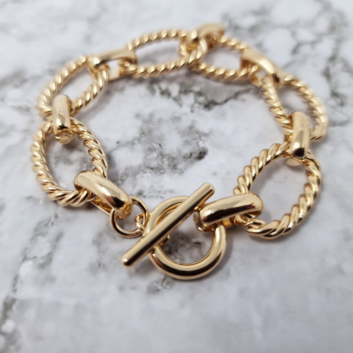 Sofia Textured Paperclip Link Bracelet 18k Gold