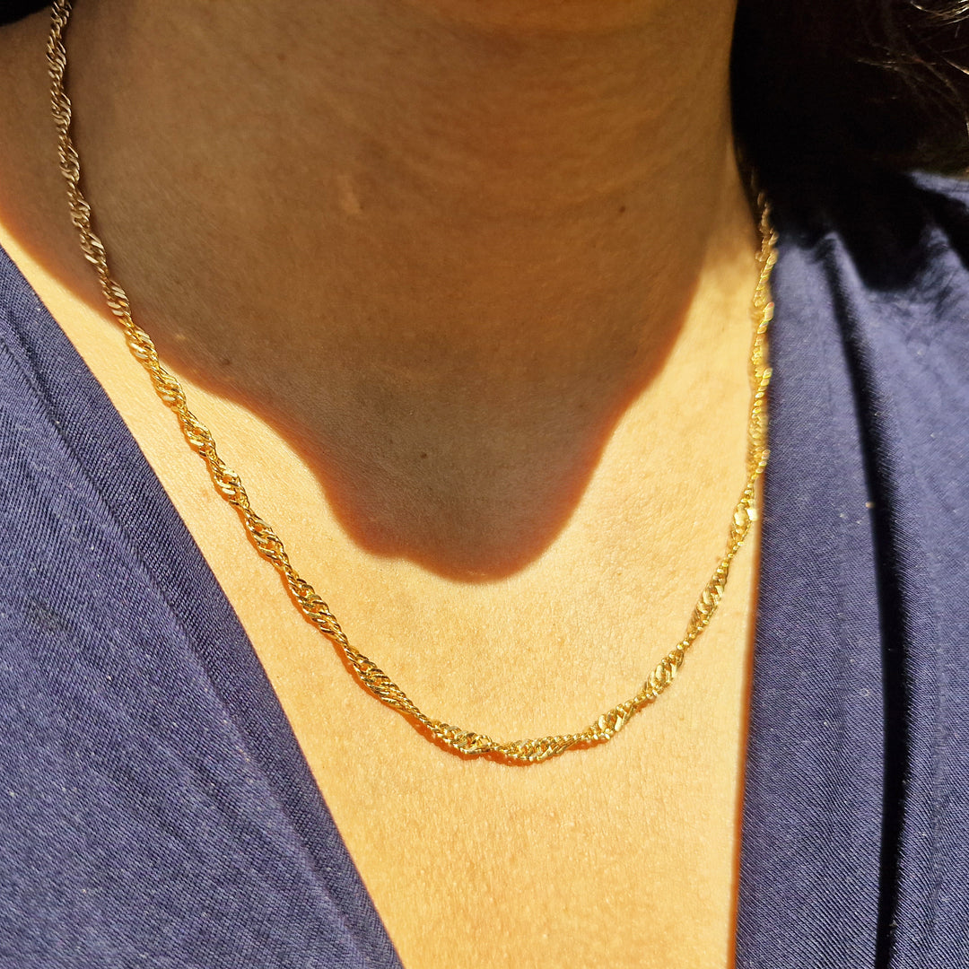 Flavia Twisted Chain Gold Singapore Necklace